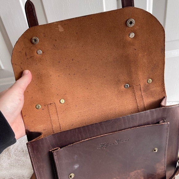 Belgrave Crescent Balmoral Italian leather chocolate brown cross body satchel - Picture 6 of 9